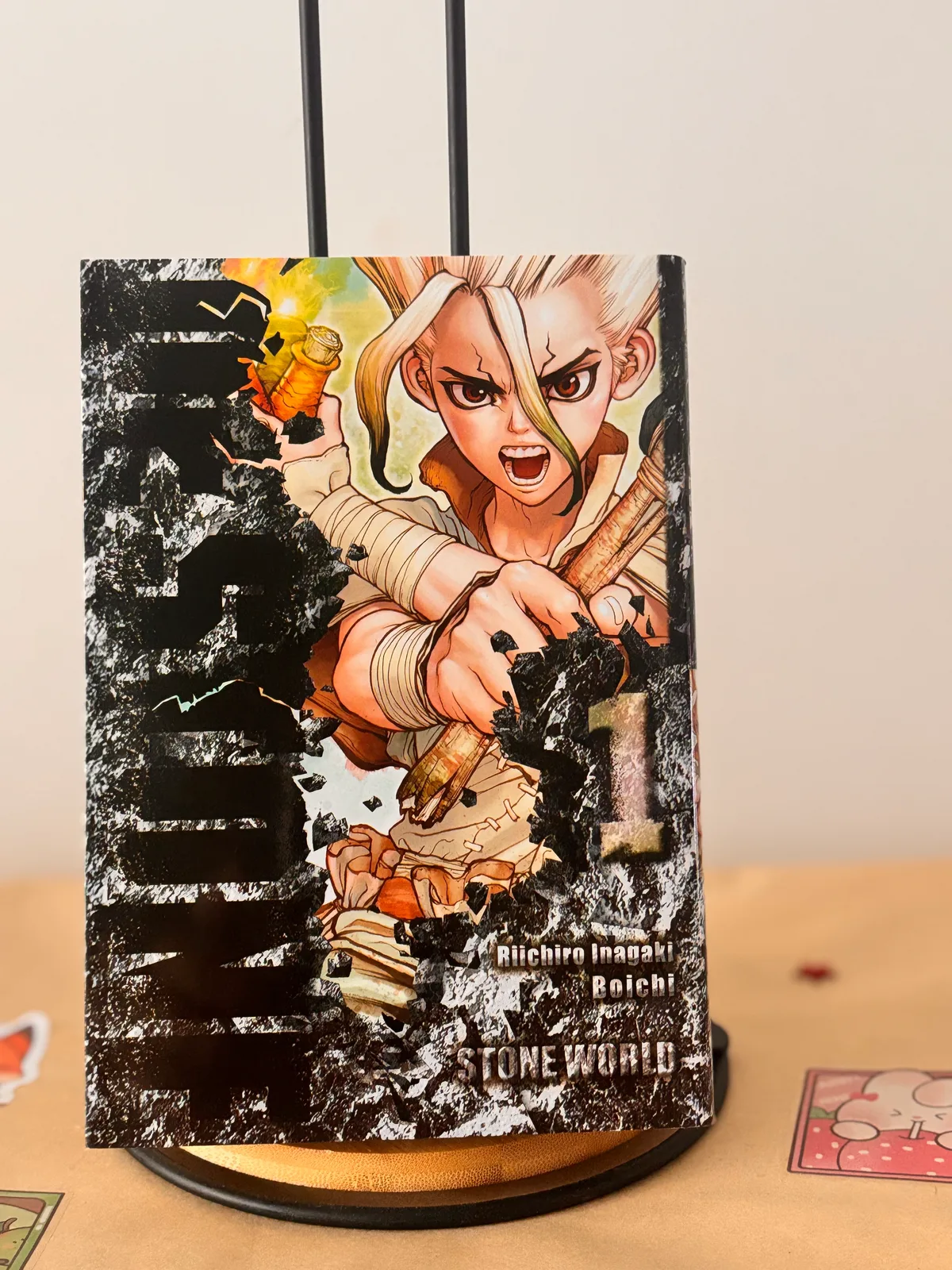 Zdjęcie magazynowe 1: Dr. Stone