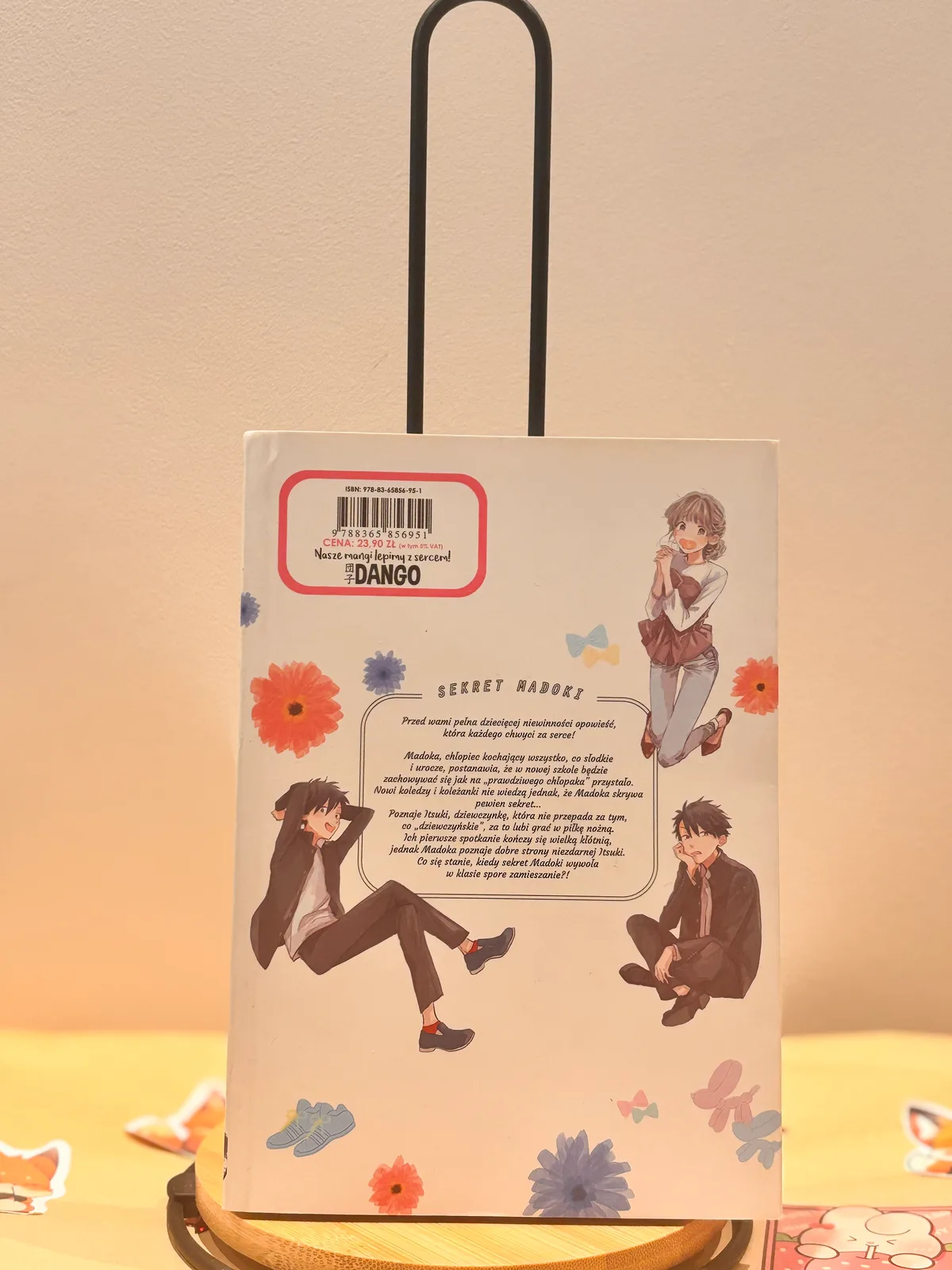 Zdjęcie magazynowe 2: Sekret Madoki